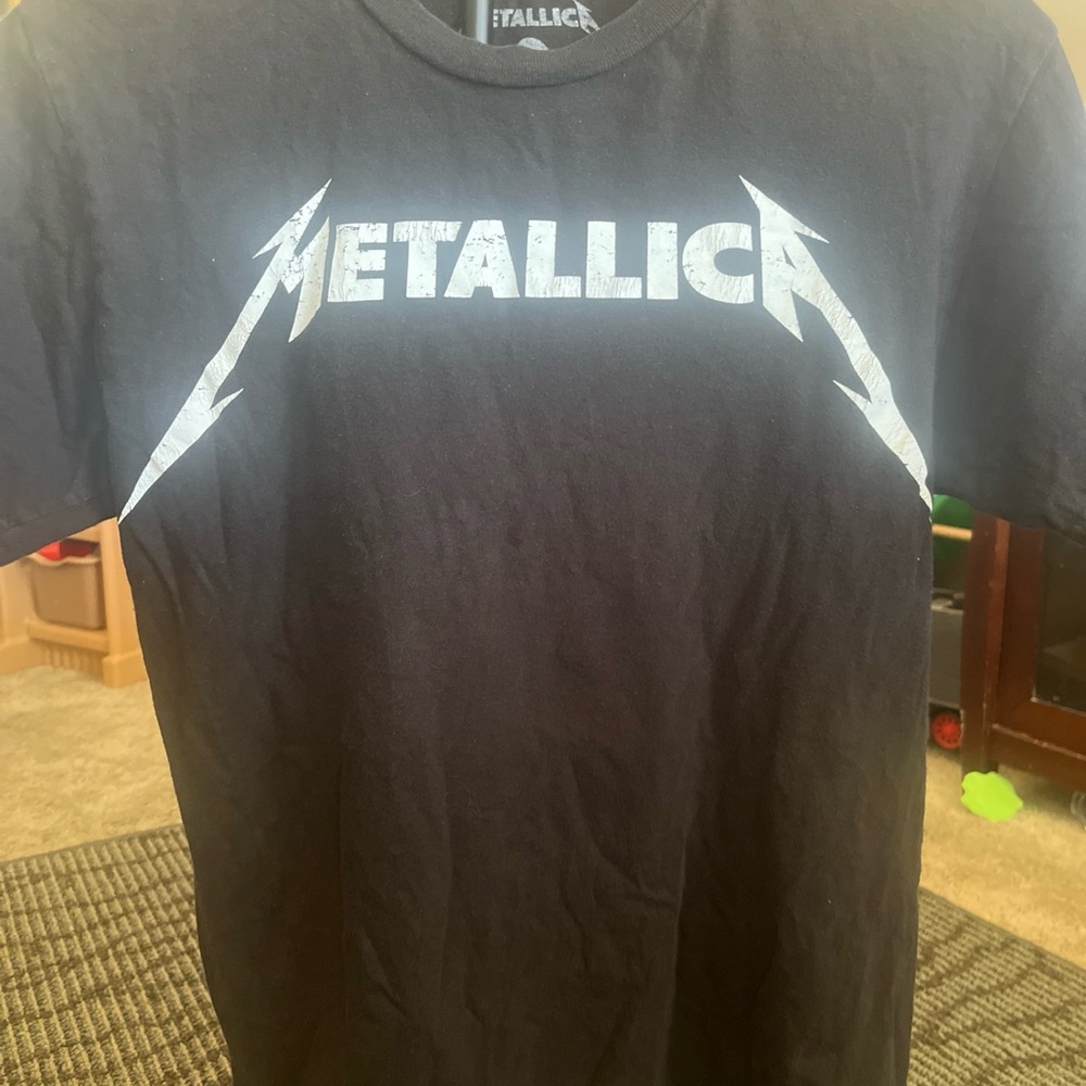 METALLICA logo Black t shirt short sleeve sz S Rock Metal mens Band